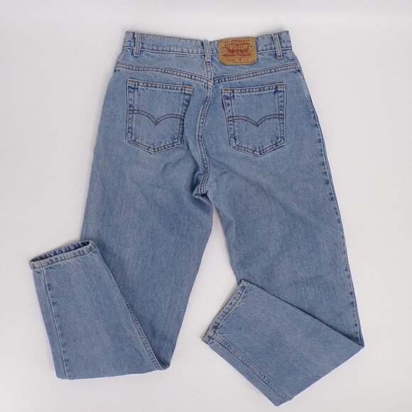 Levi's 80's Vintage USA Made Women's Denim Jeans - size 11 - Picture 6 of 10